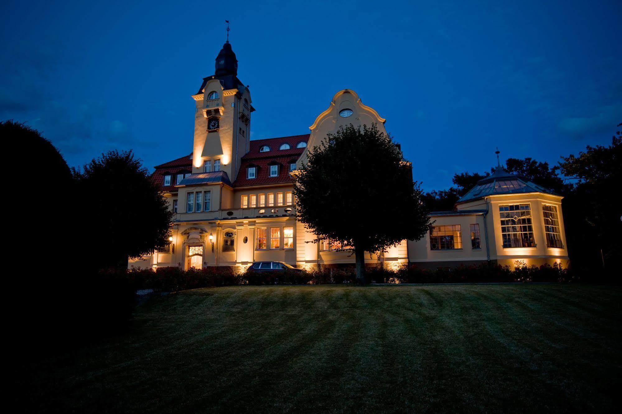 Residenz Hotel Wendorf Wendorf (Kuhlen-Wendorf) Exterior foto