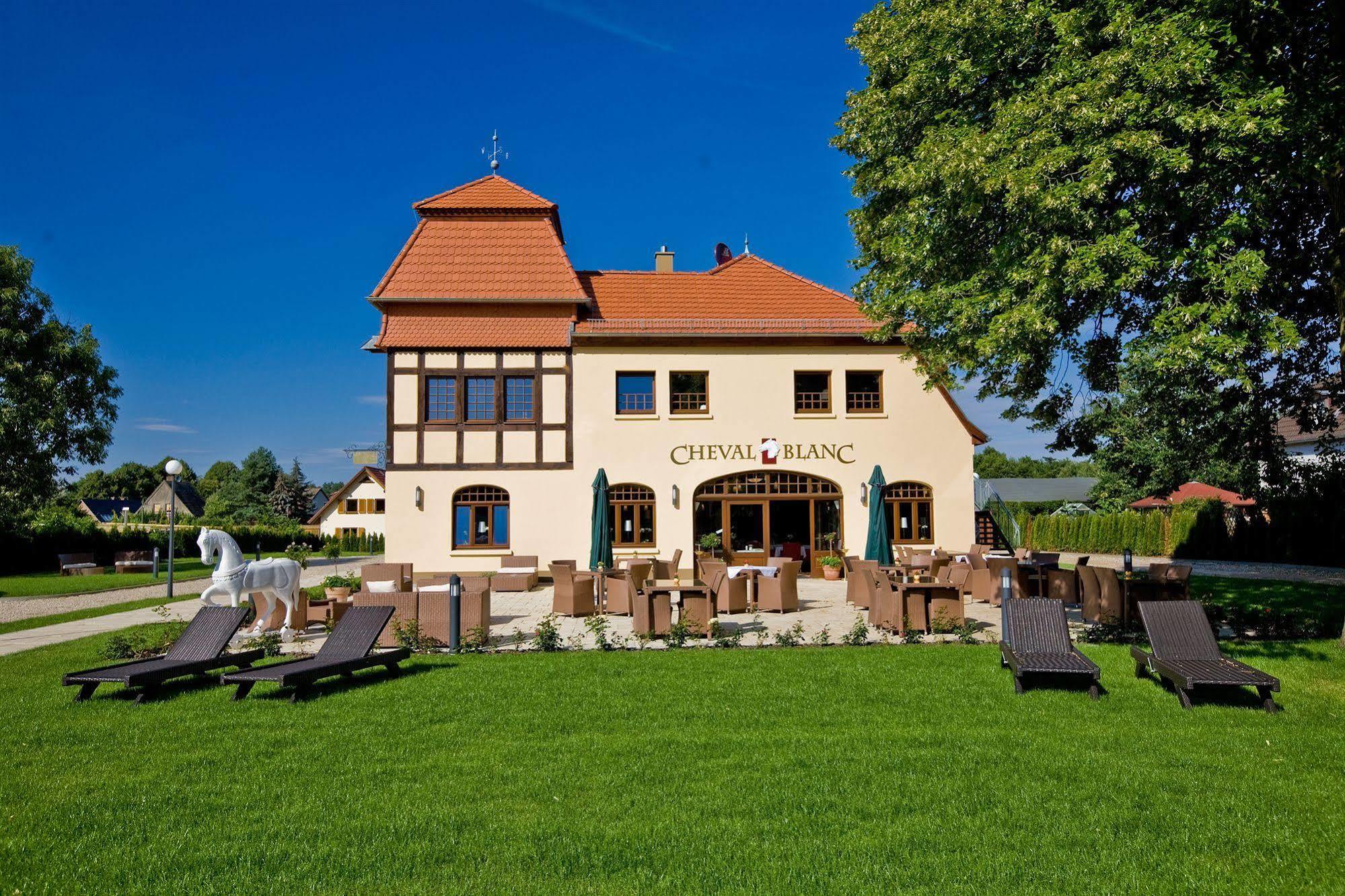Residenz Hotel Wendorf Wendorf (Kuhlen-Wendorf) Exterior foto